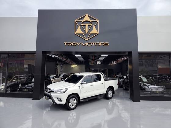 TOYOTA HILUX 2.7 SRV 4X2 CD 16V FLEX 4P AUTOMÁTICO TOYOTA HILUX 2.7 SRV 4X2 CD 16V FLEX 4P AUTOMÁTICO